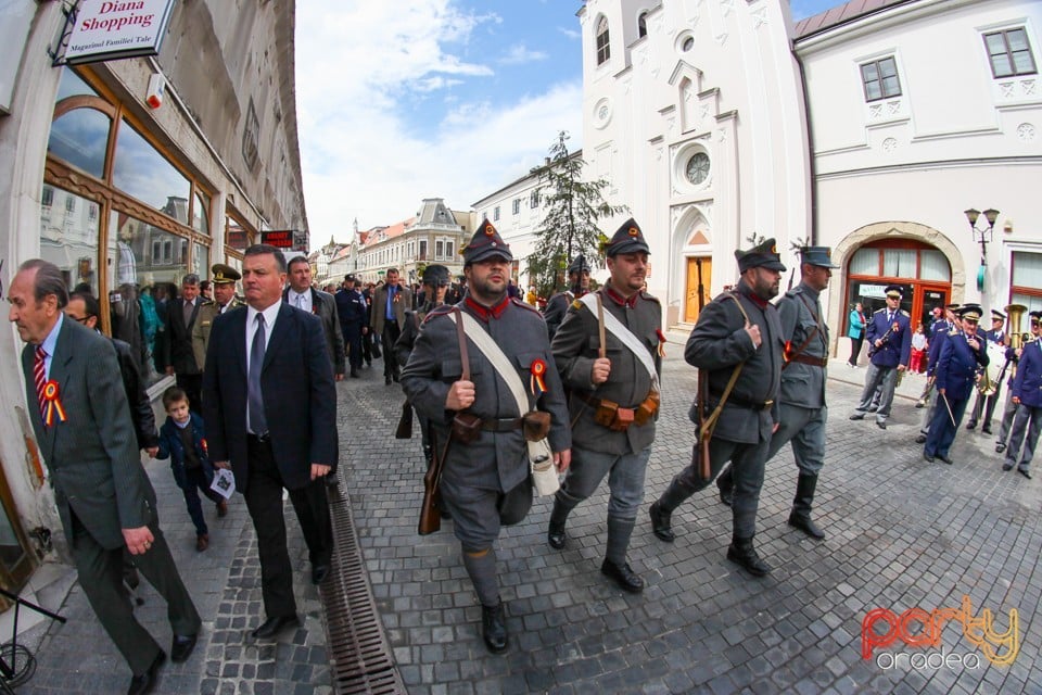 Defilare militară pe corso, Oradea