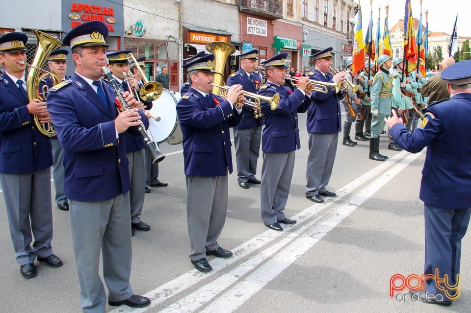 Defilare militară pe corso, Oradea