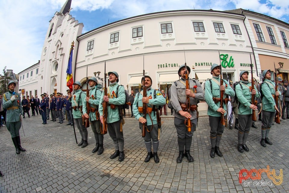 Defilare militară pe corso, Oradea