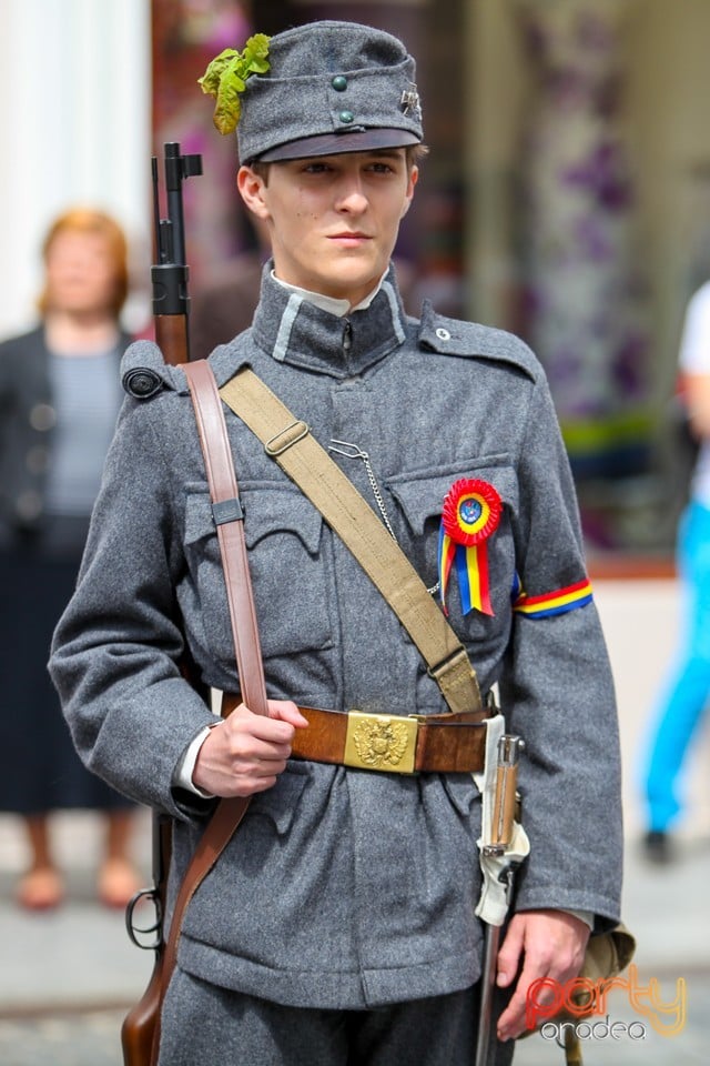 Defilare militară pe corso, Oradea