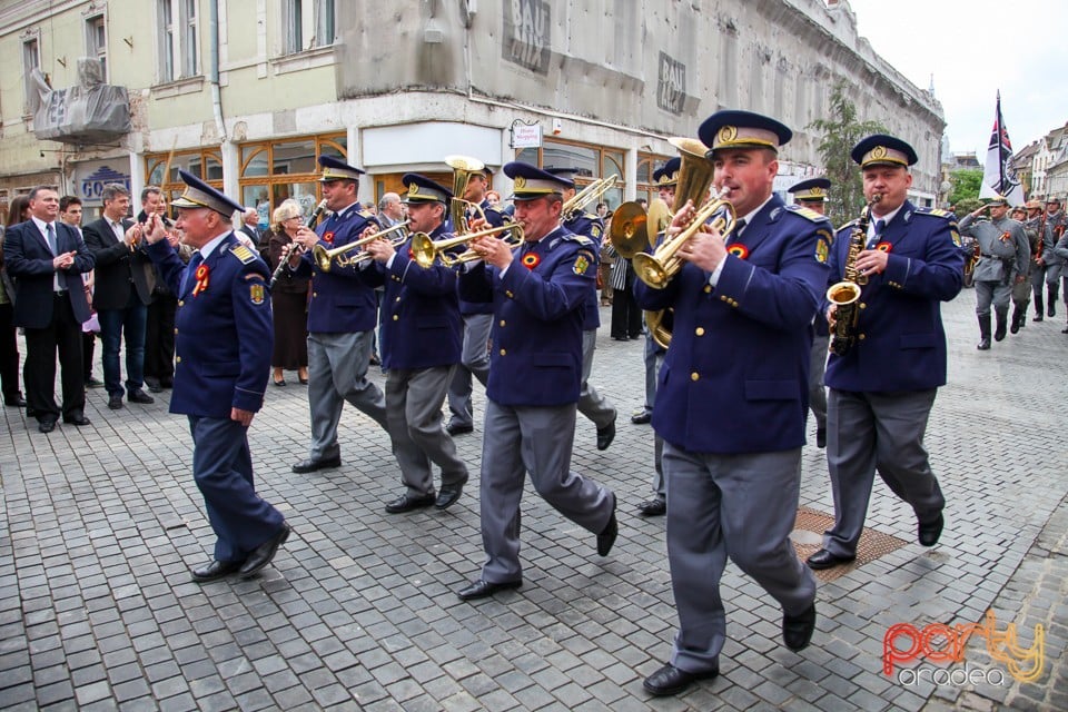 Defilare militară pe corso, Oradea