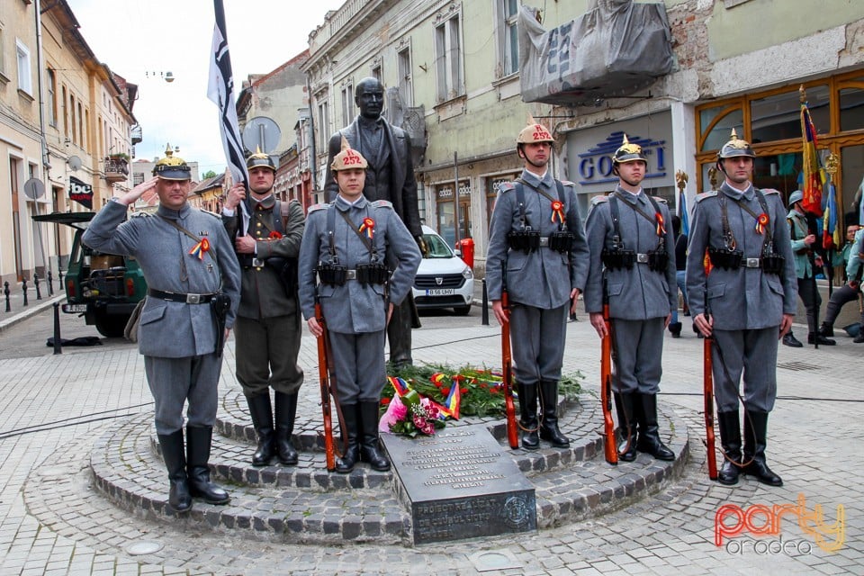 Defilare militară pe corso, Oradea