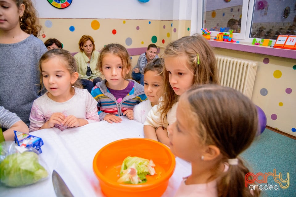 Demonstraţie de artă culinară cu Master Chef, Şcoala de prinţi şi prinţese „Gift of Beauty”