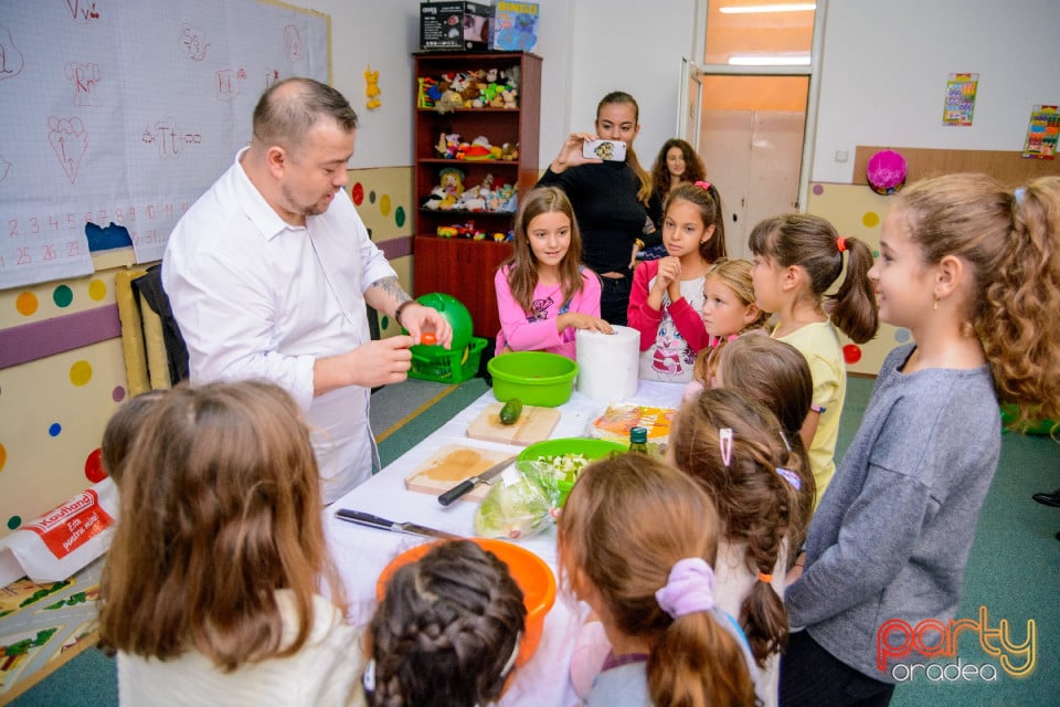 Demonstraţie de artă culinară cu Master Chef, Şcoala de prinţi şi prinţese „Gift of Beauty”