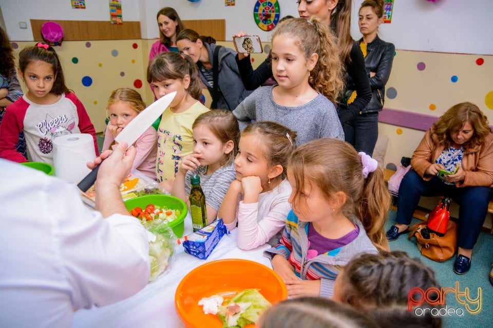 Demonstraţie de artă culinară cu Master Chef, Şcoala de prinţi şi prinţese „Gift of Beauty”