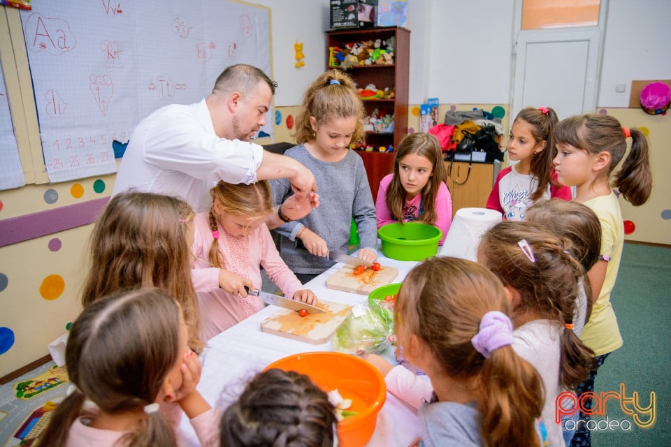 Demonstraţie de artă culinară cu Master Chef, Şcoala de prinţi şi prinţese „Gift of Beauty”