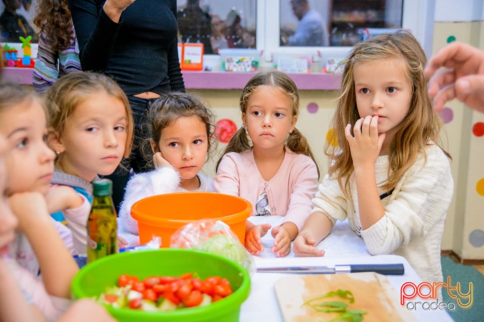 Demonstraţie de artă culinară cu Master Chef, Şcoala de prinţi şi prinţese „Gift of Beauty”