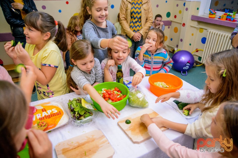 Demonstraţie de artă culinară cu Master Chef, Şcoala de prinţi şi prinţese „Gift of Beauty”