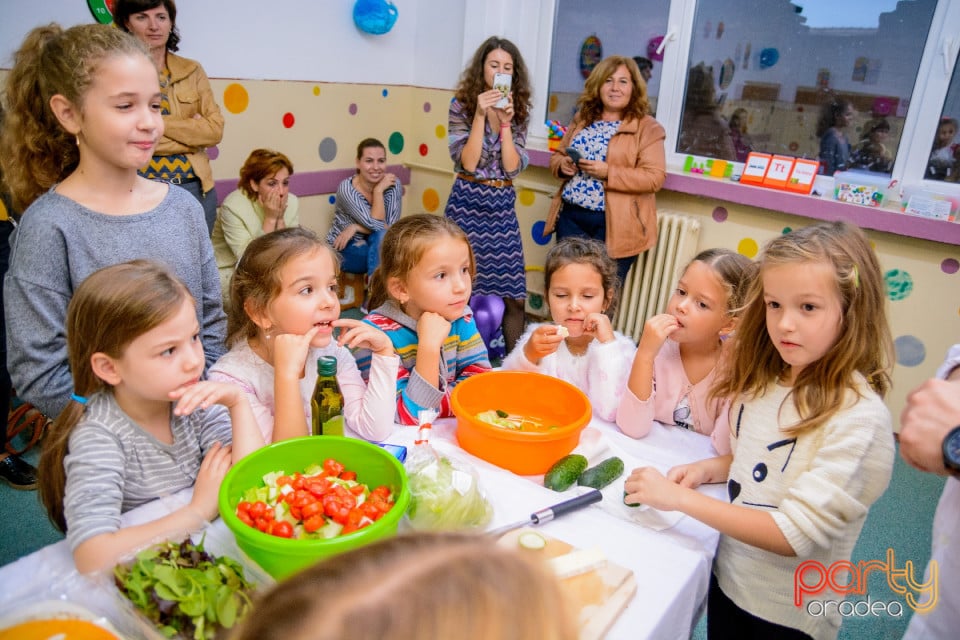Demonstraţie de artă culinară cu Master Chef, Şcoala de prinţi şi prinţese „Gift of Beauty”