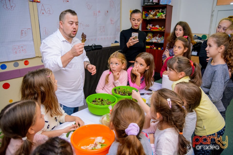 Demonstraţie de artă culinară cu Master Chef, Şcoala de prinţi şi prinţese „Gift of Beauty”