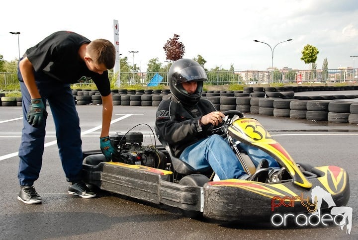 Demonstraţie de viteză la Karting, Era Shopping Park