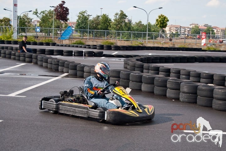 Demonstraţie de viteză la Karting, Era Shopping Park