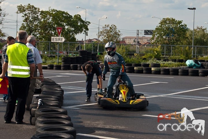 Demonstraţie de viteză la Karting, Era Shopping Park