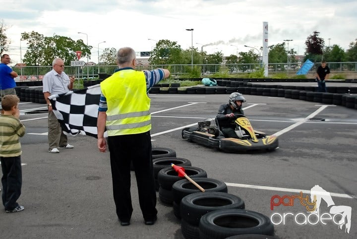 Demonstraţie de viteză la Karting, Era Shopping Park