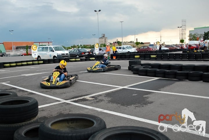 Demonstraţie de viteză la Karting, Era Shopping Park