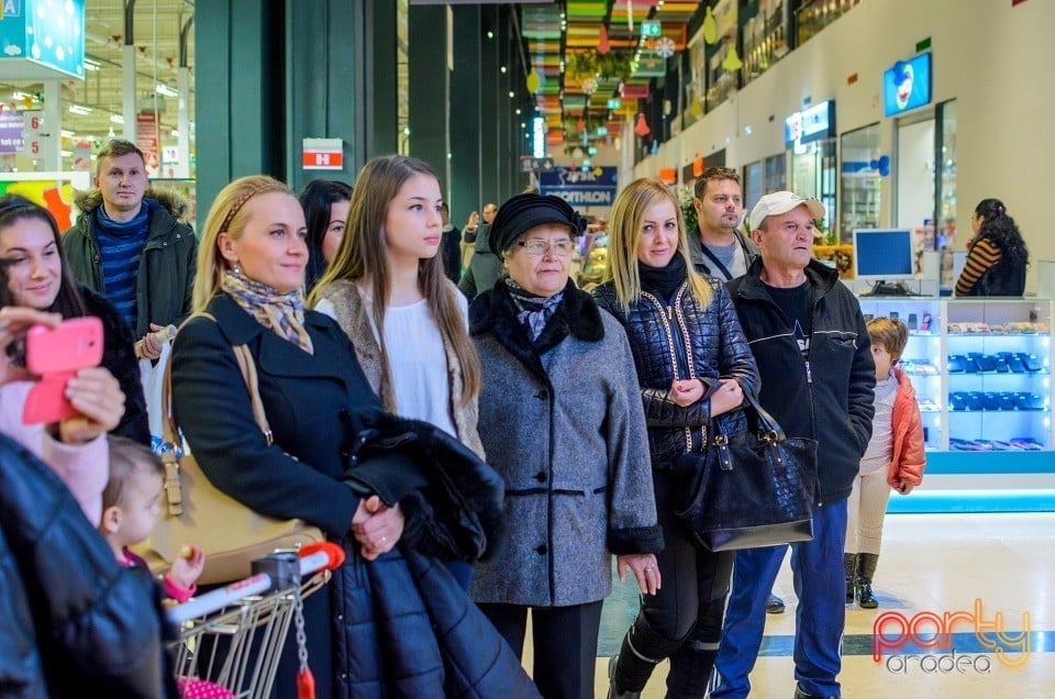 Deschidere Aushopping, Oradea