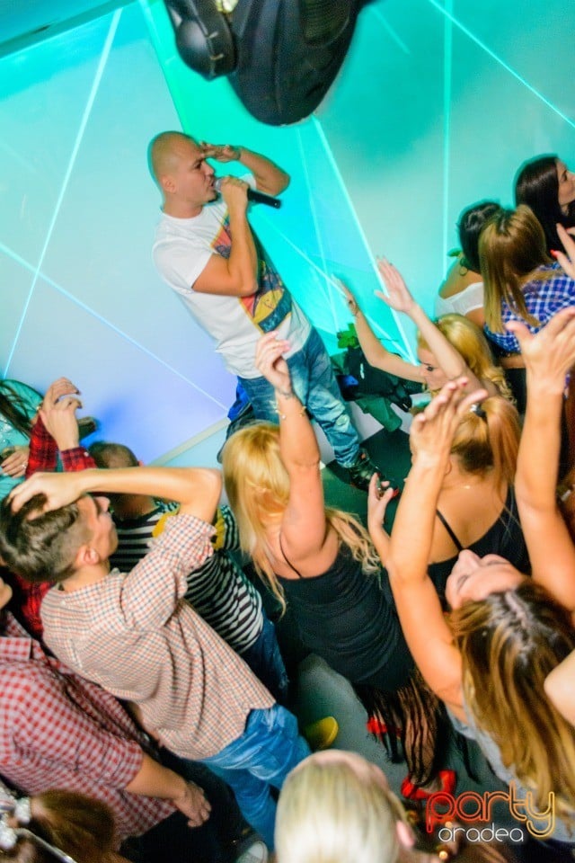 Deschidere Club 9 - Concert Puya,