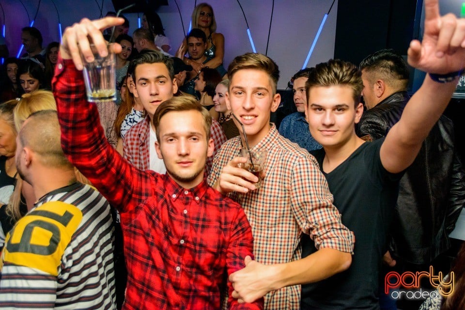 Deschidere Club 9 - Concert Puya,