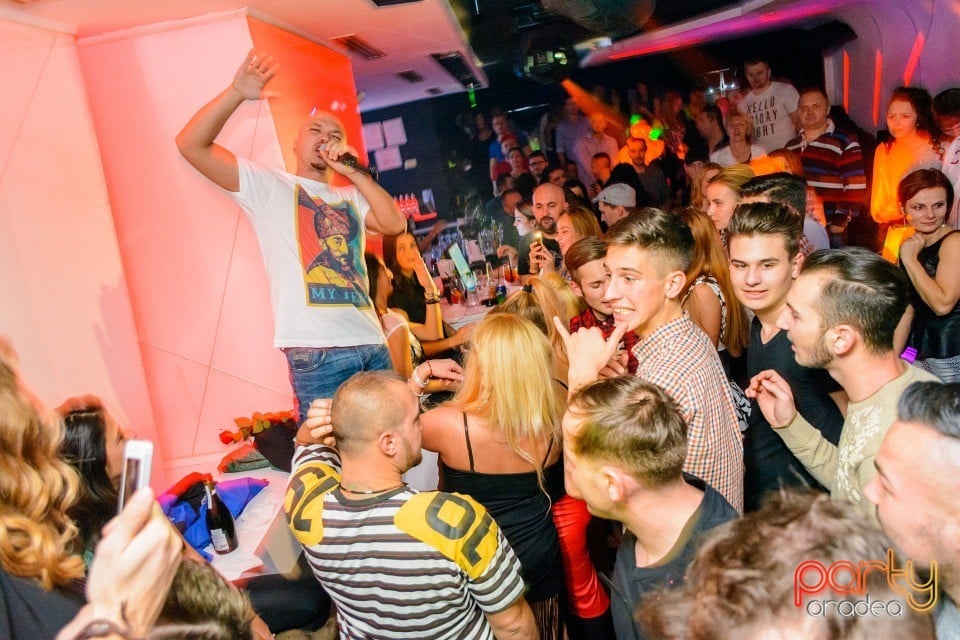 Deschidere Club 9 - Concert Puya,