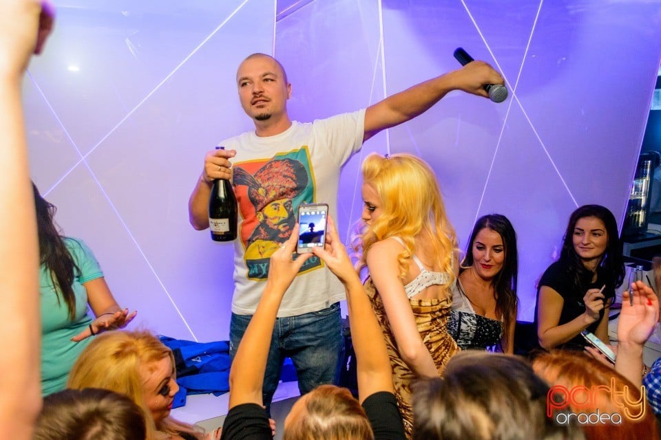 Deschidere Club 9 - Concert Puya,