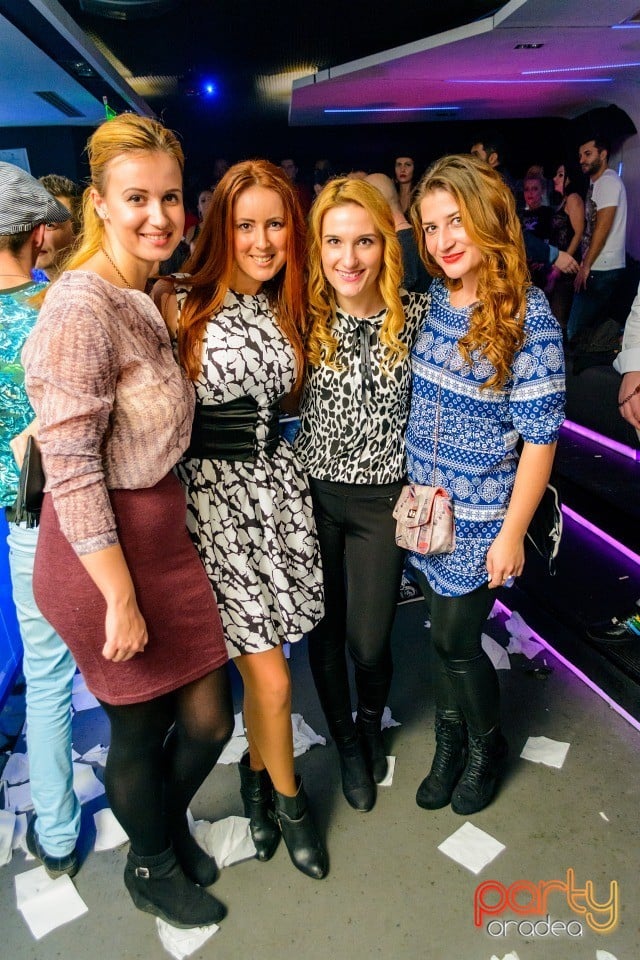 Deschidere Club 9 - Concert Puya,