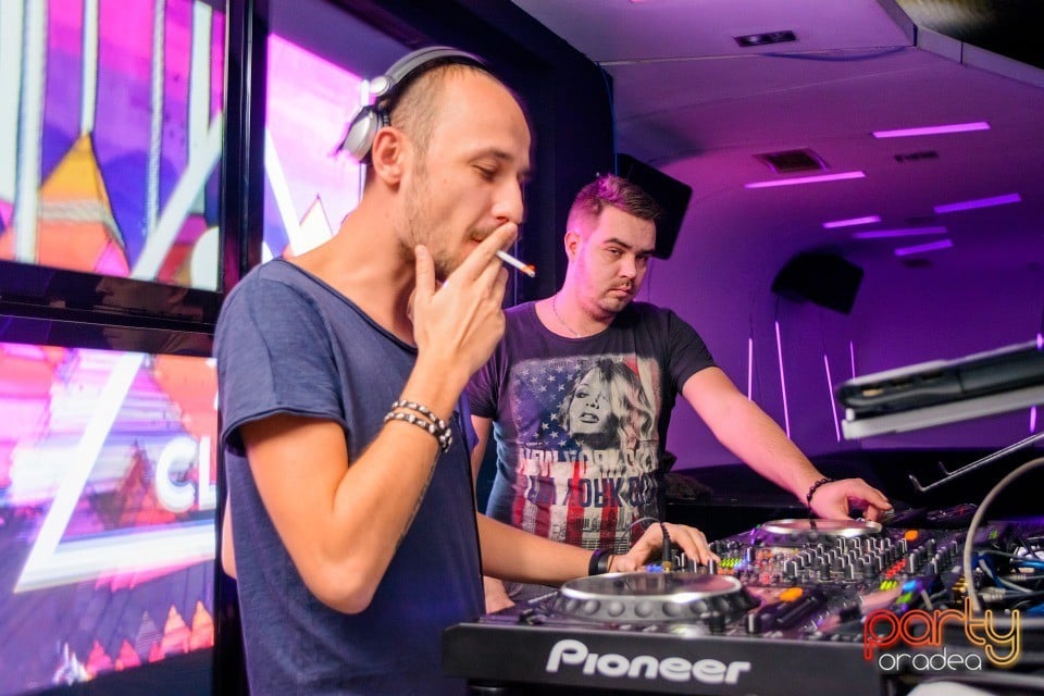 Deschidere Club 9 - Concert Puya,