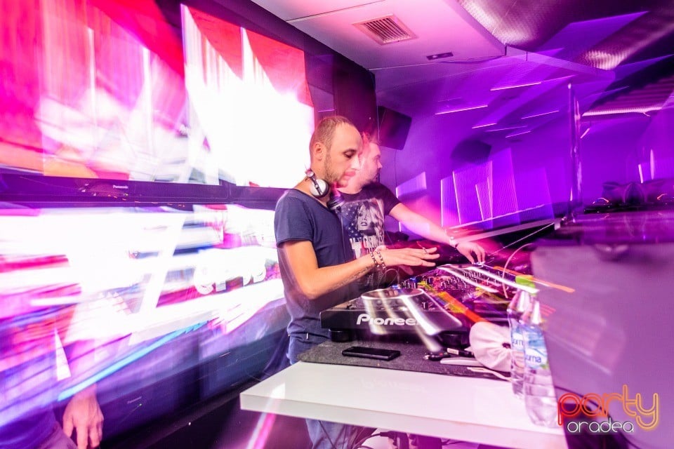 Deschidere Club 9 - Concert Puya,