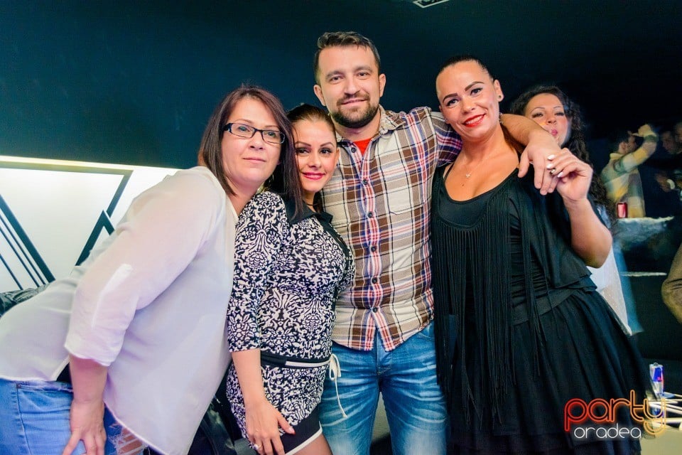 Deschidere Club 9 - Concert Puya, 