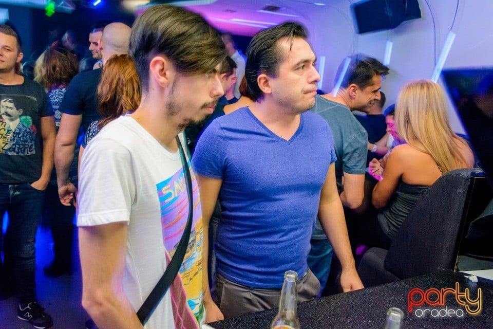 Deschidere Club 9 - Concert Puya,