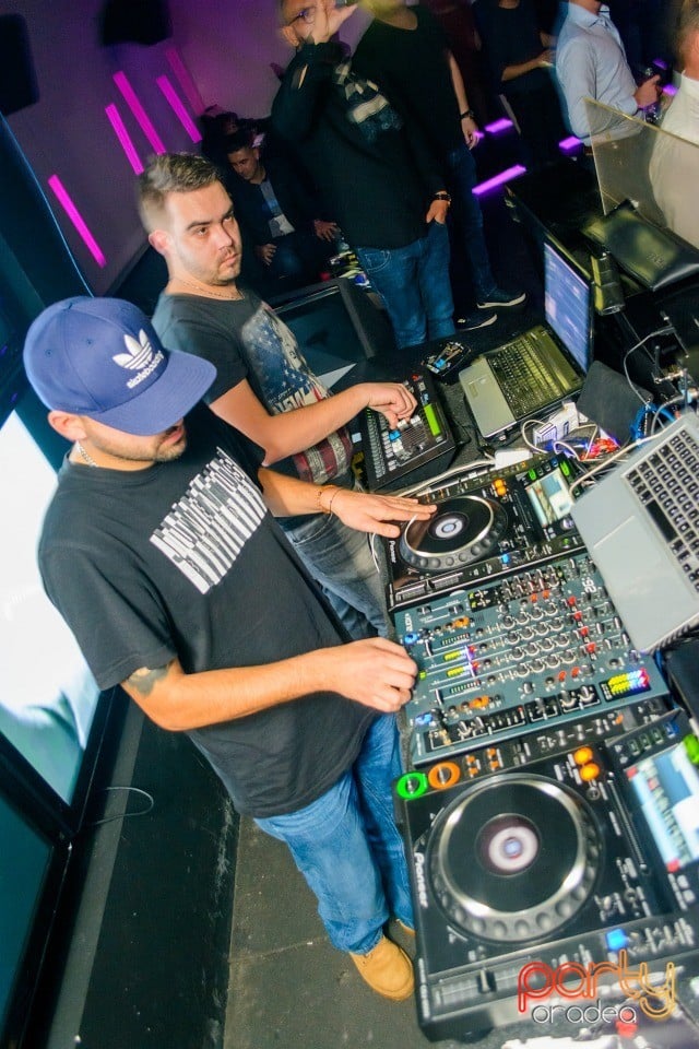 Deschidere Club 9 - Concert Puya,