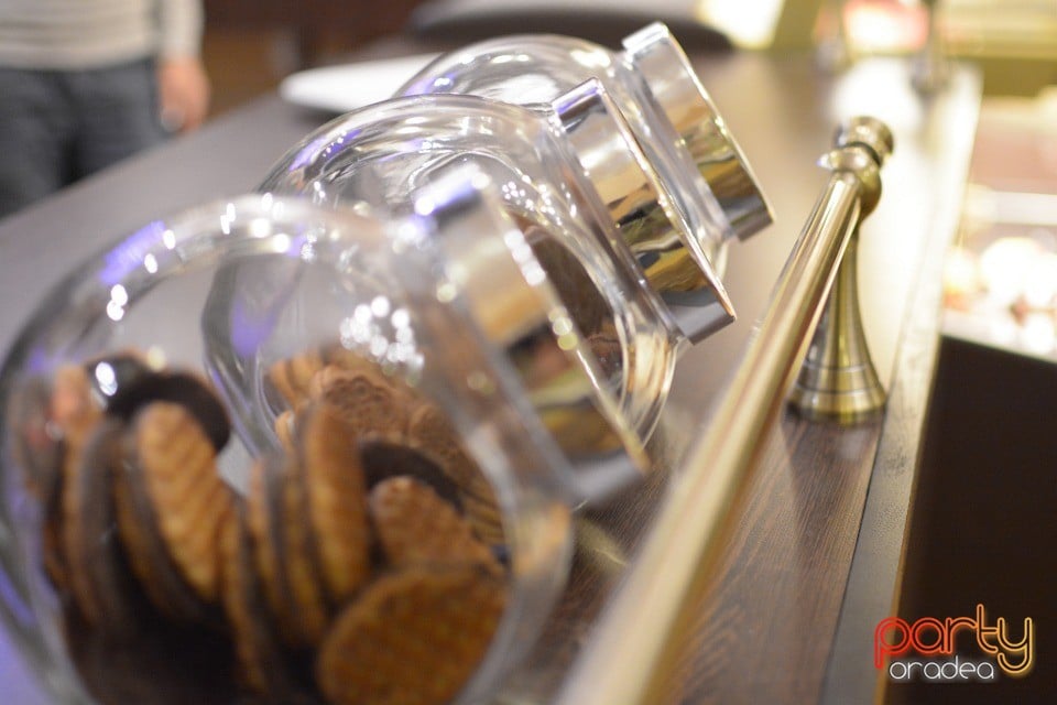 Deschidere Elite Coffe & Cake,