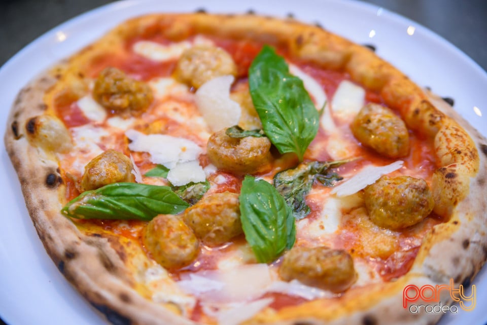 Deschidere Restaurant Burri,