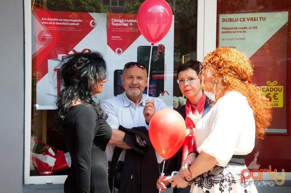 Deschidere Vodafone Dacia,