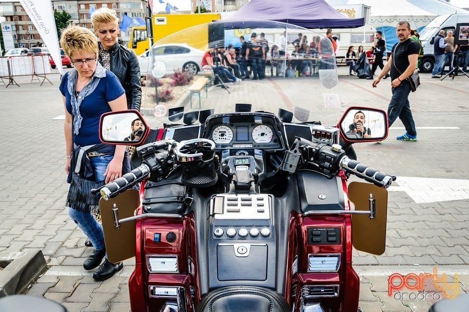 Deschiderea sezonului motociclistic 2014 la Oradea, BMW Grup West Premium