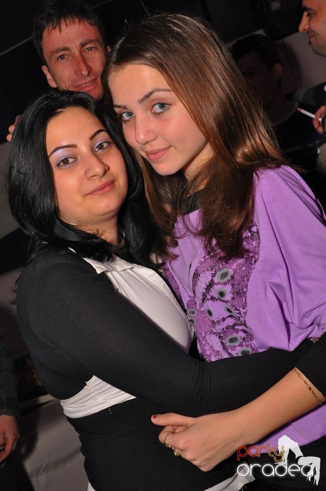 Design/Music party în Club Atti's, 