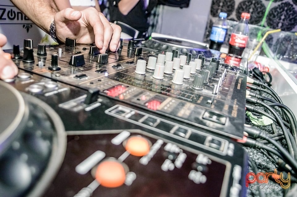 Desperado în Zona Club, 