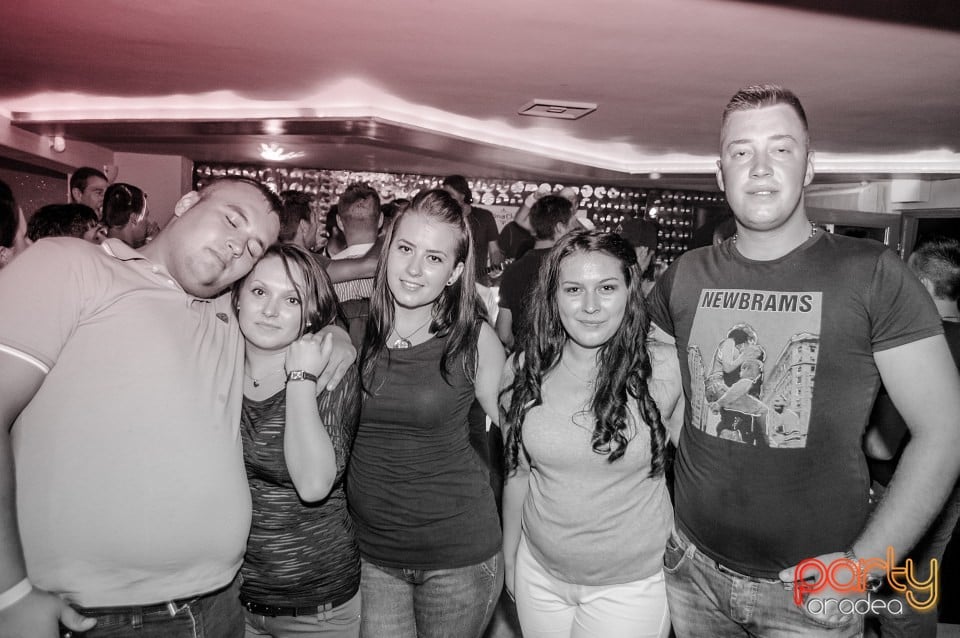 Desperado în Zona Club, 