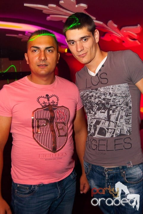 Desszert Band & Carmen în Club Atti's, 