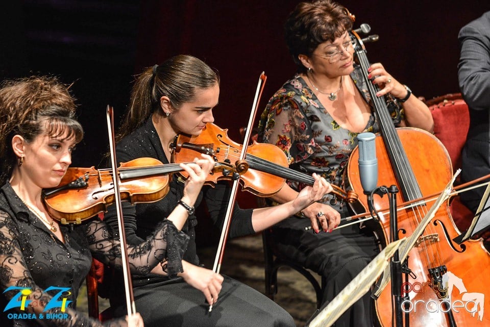 Dialoguri interioare, Teatrul Regina Maria