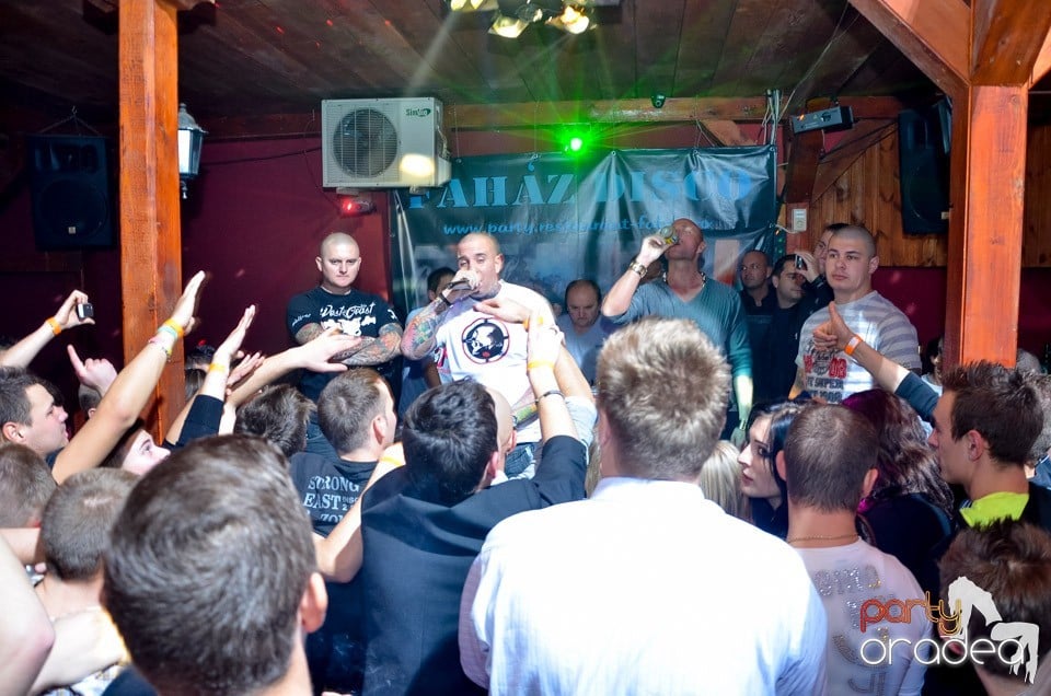 Disco Faház prezintă: Mr. Busta,