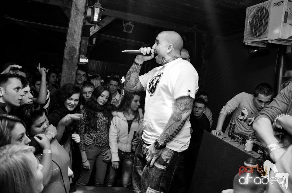 Disco Faház prezintă: Mr. Busta,