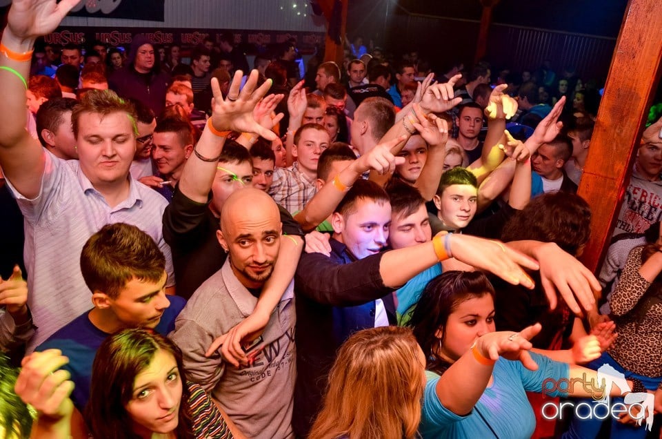 Disco Faház prezintă: Mr. Busta,