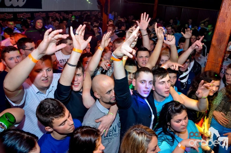Disco Faház prezintă: Mr. Busta,