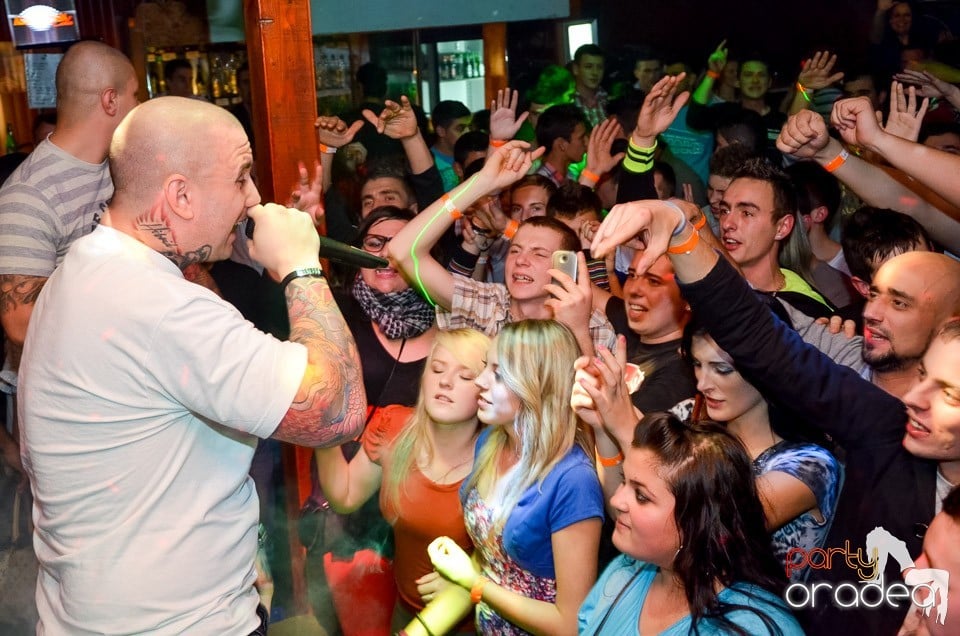 Disco Faház prezintă: Mr. Busta,