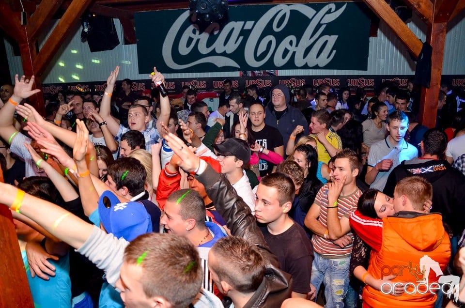 Disco Faház prezintă: Mr. Busta,