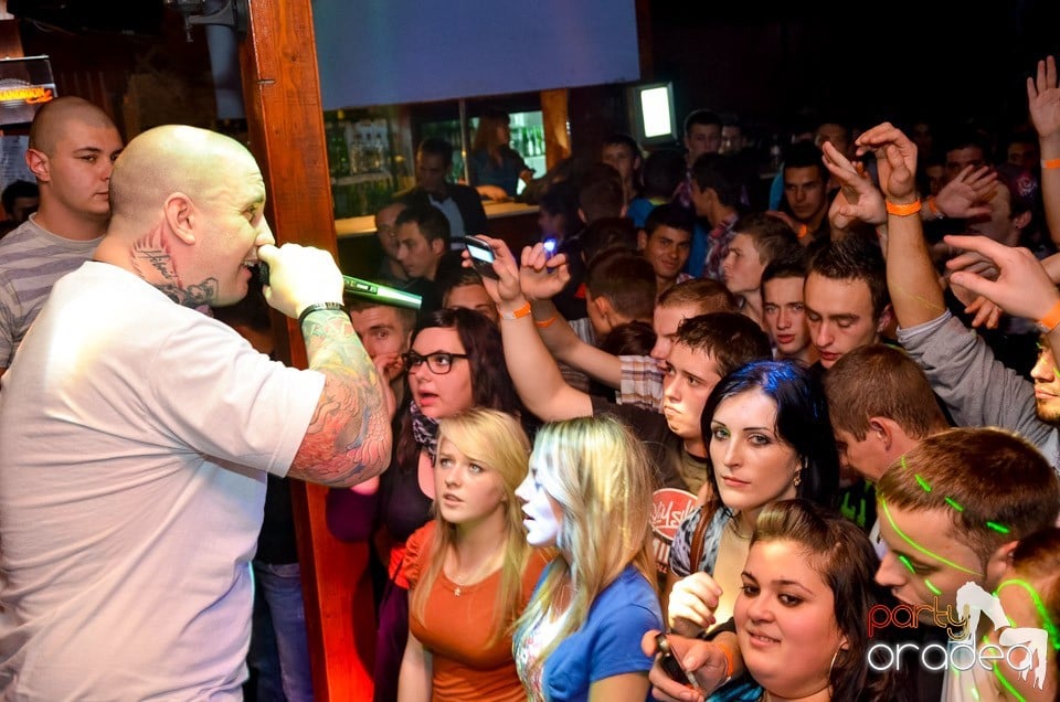 Disco Faház prezintă: Mr. Busta,