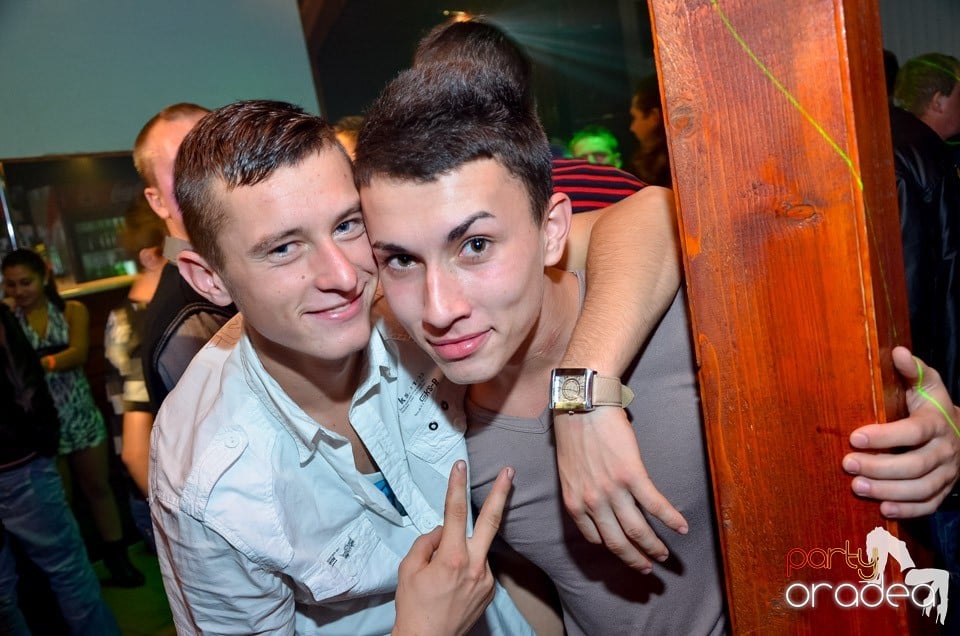 Disco Faház prezintă: Mr. Busta,