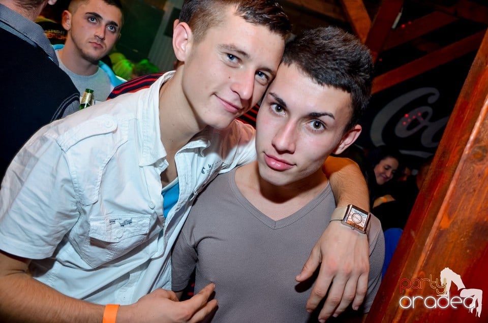 Disco Faház prezintă: Mr. Busta,