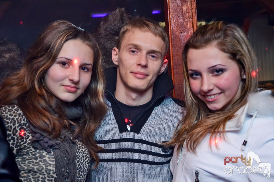 Disco Faház prezintă: Mr. Busta,
