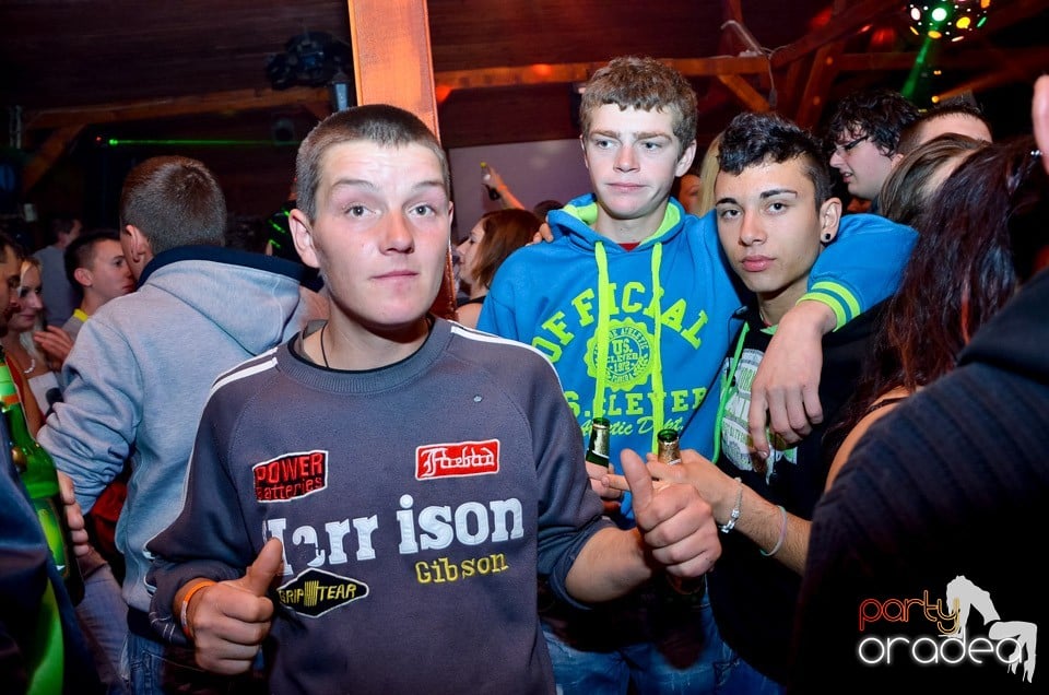 Disco Faház prezintă: Mr. Busta,